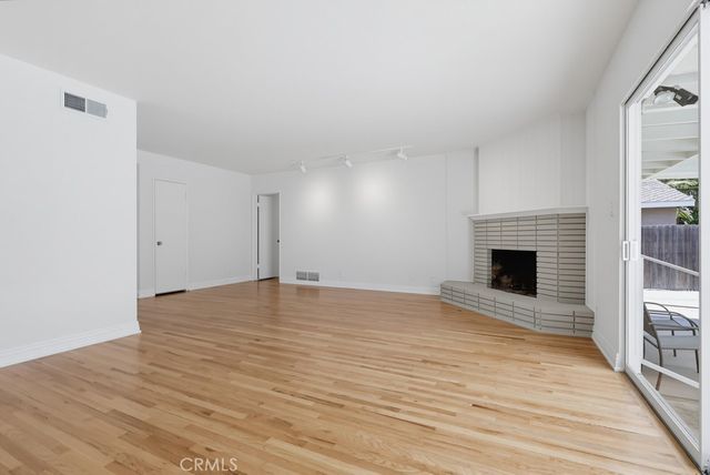 6911 E Septimo, Long Beach, CA 90815