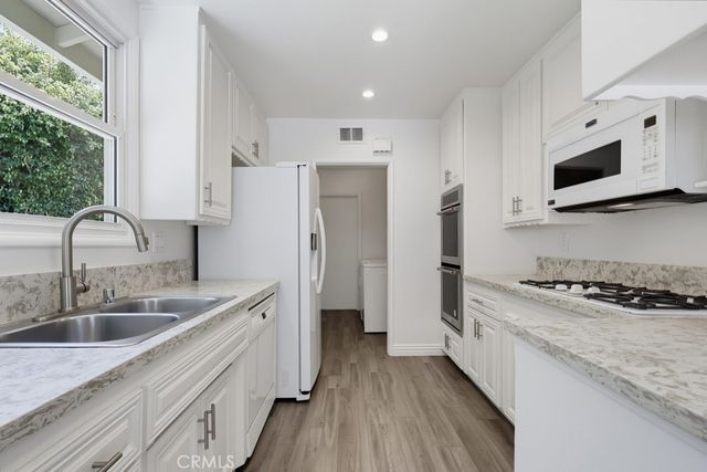 6911 E Septimo, Long Beach, CA 90815