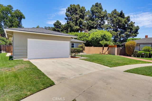 6911 E Septimo, Long Beach, CA 90815