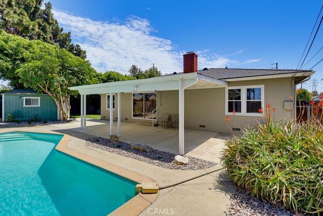 6911 E Septimo, Long Beach, CA 90815