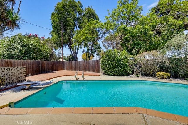 6911 E Septimo, Long Beach, CA 90815