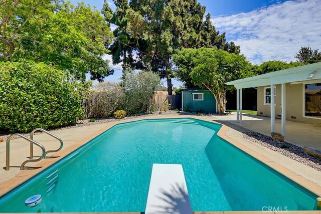 6911 E Septimo, Long Beach, CA 90815