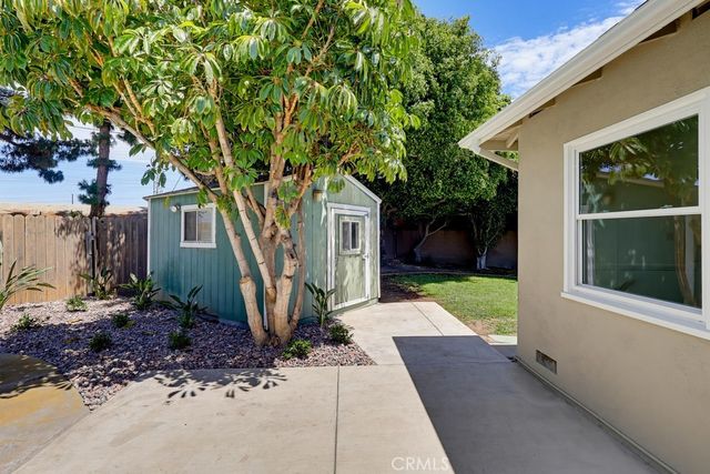6911 E Septimo, Long Beach, CA 90815