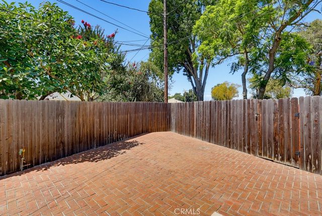 6911 E Septimo, Long Beach, CA 90815