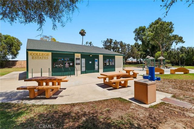 6911 E Septimo, Long Beach, CA 90815