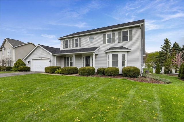 4 Wellesey Knoll, Chili, NY 14624