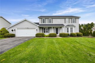 4 Wellesey Knoll, Chili, NY 14624