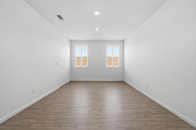 1589 Lantern Way, Hughson, CA 95326