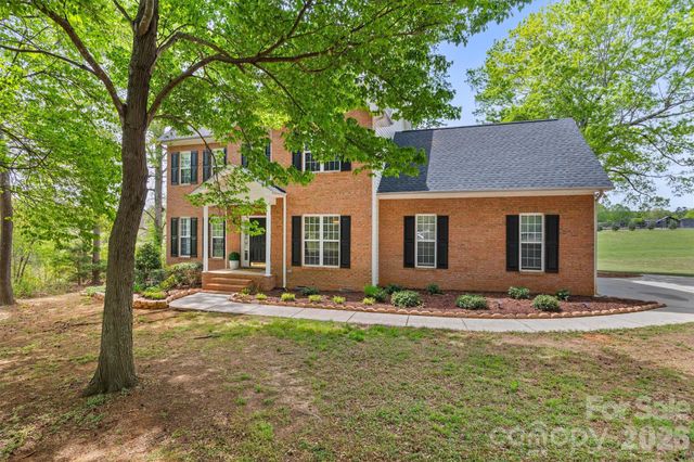 3209 Stump Lake Drive, Monroe, NC 28110