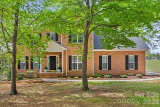 3209 Stump Lake Drive, Monroe, NC 28110