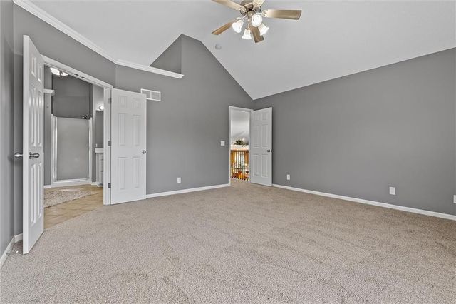 2209 NE Wyndham Drive, Blue Springs, MO 64029