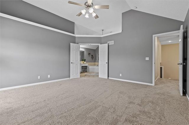 2209 NE Wyndham Drive, Blue Springs, MO 64029