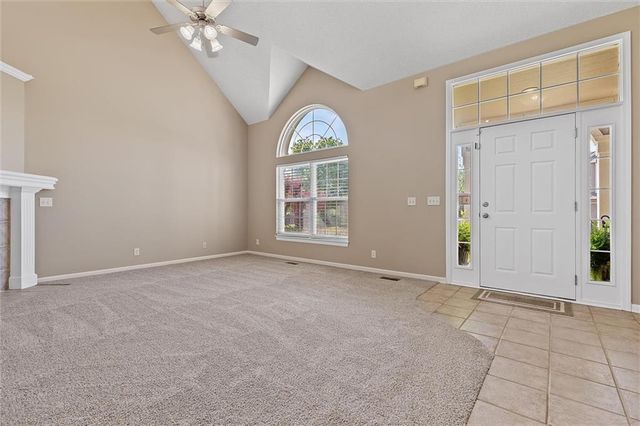 2209 NE Wyndham Drive, Blue Springs, MO 64029