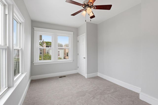 809 DELAFIELD NW, Washington, DC 20011