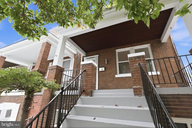 809 DELAFIELD NW, Washington, DC 20011