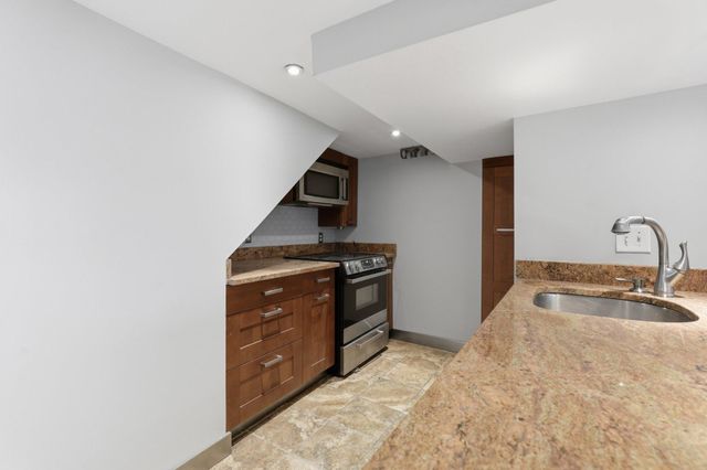 809 DELAFIELD NW, Washington, DC 20011