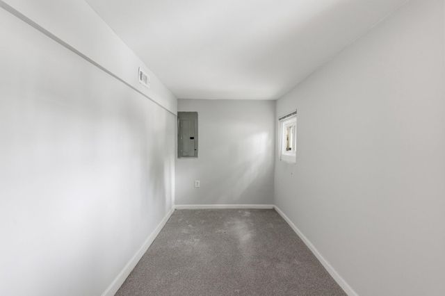809 DELAFIELD NW, Washington, DC 20011