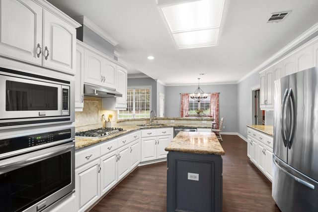 28126 Walnut Creek Court, Magnolia, TX 77355