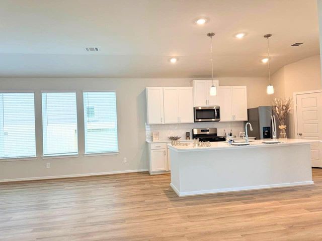 16246 Parish Pointe, Conroe, TX 77302