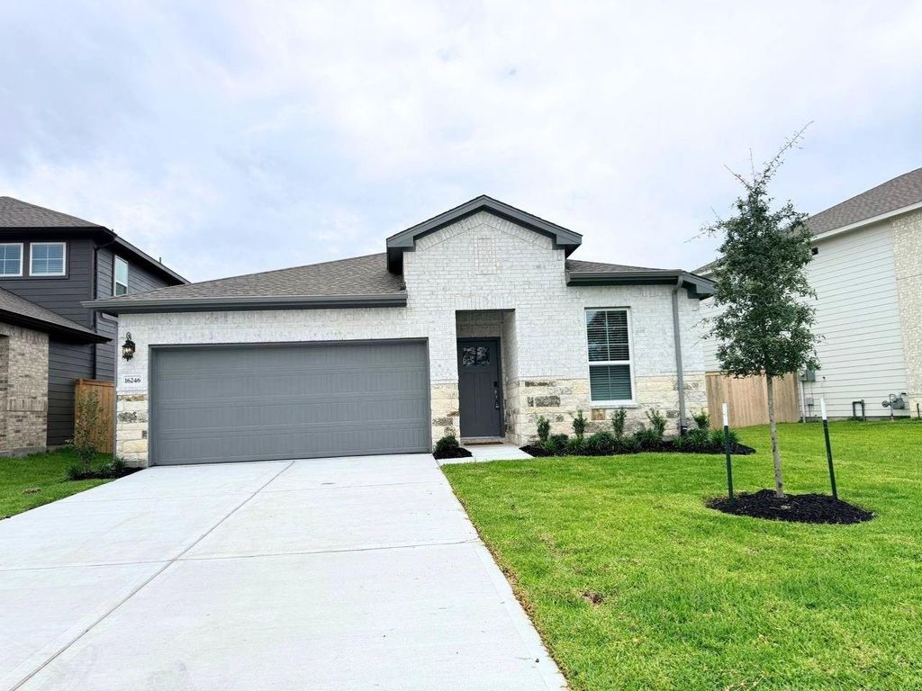 16246 Parish Pointe, Conroe, TX 77302