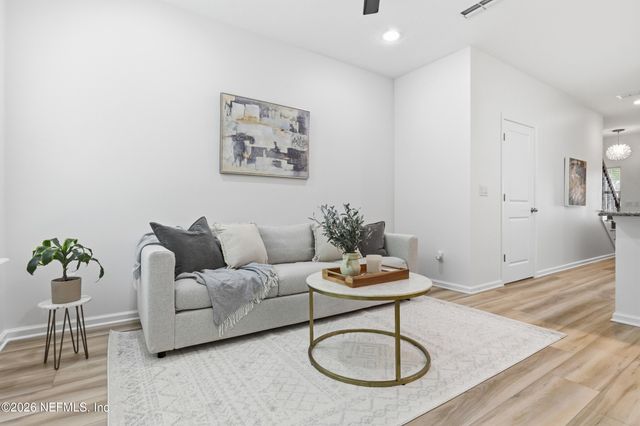 55 CANARY PALM Court, Ponte Vedra, FL 32081