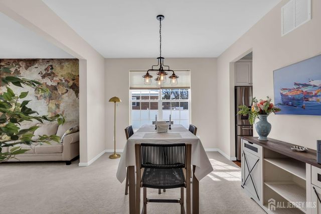 81 N Locust Avenue N A, Evesham, NJ 08053