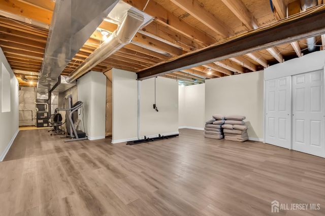 81 N Locust Avenue N A, Evesham, NJ 08053