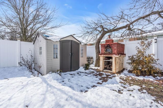 81 N Locust Avenue N A, Evesham, NJ 08053