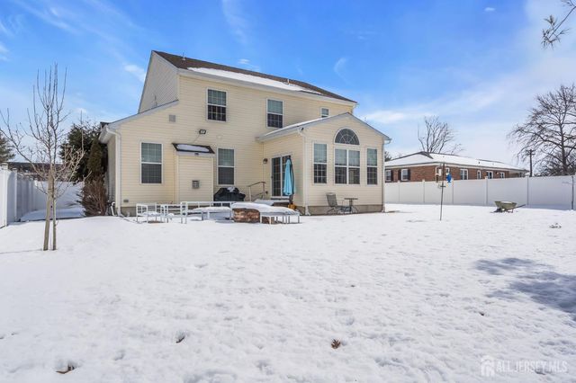 81 N Locust Avenue N A, Evesham, NJ 08053