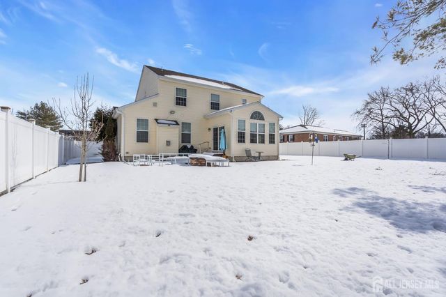 81 N Locust Avenue N A, Evesham, NJ 08053