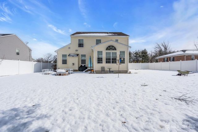 81 N Locust Avenue N A, Evesham, NJ 08053