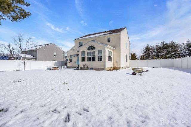 81 N Locust Avenue N A, Evesham, NJ 08053