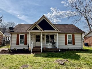 105 Heathcote Ct, Goodlettsville, TN 37072