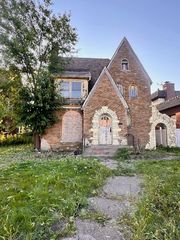 552 Mckinley Street, Gary, IN 46404