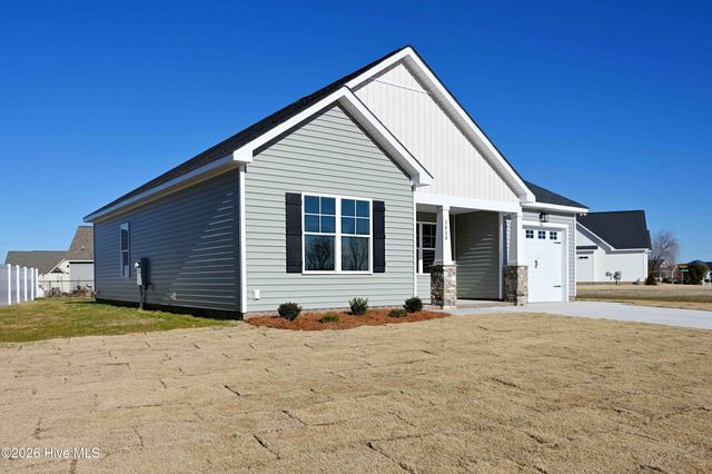 3808 Valleyfield Lane N, Elm City, NC 27822