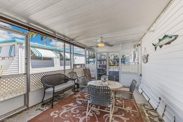 10 Abilene TRL 192, Naples, FL 34113