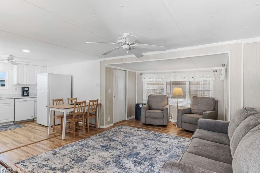 10 Abilene TRL 192, NAPLES, FL 34113 — photo 4