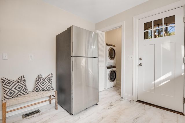 1130 N Chamberlain Avenue, Chattanooga, TN 37406