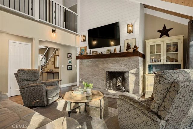 435 Riviera Drive, Lake Arrowhead, CA 92352