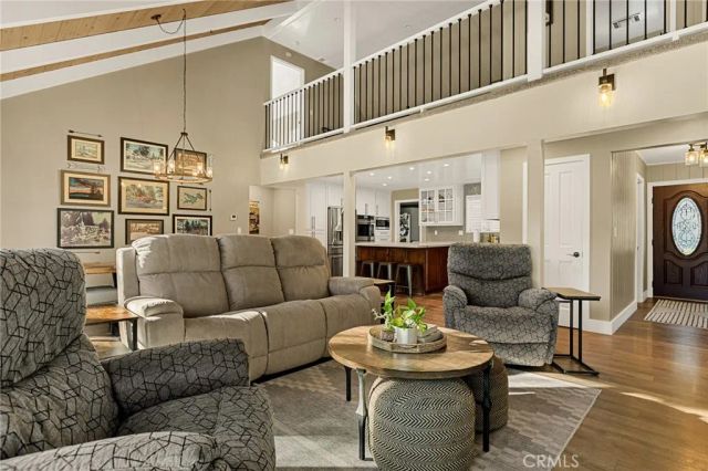 435 Riviera Drive, Lake Arrowhead, CA 92352