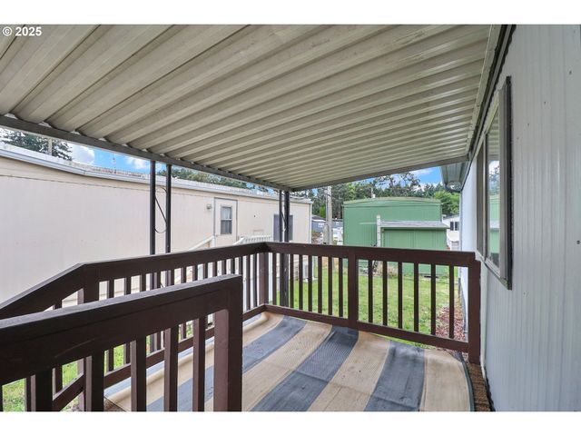 3900 COBURG Rd 59, Eugene, OR 97408