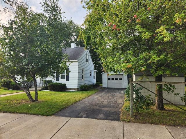 1114 Pierce Street, Black River Falls, WI 54615