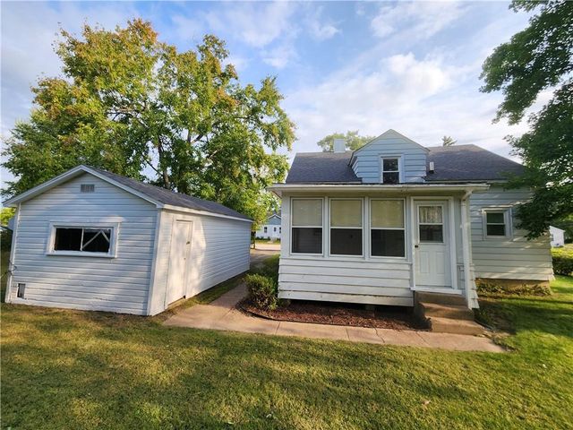 1114 Pierce Street, Black River Falls, WI 54615