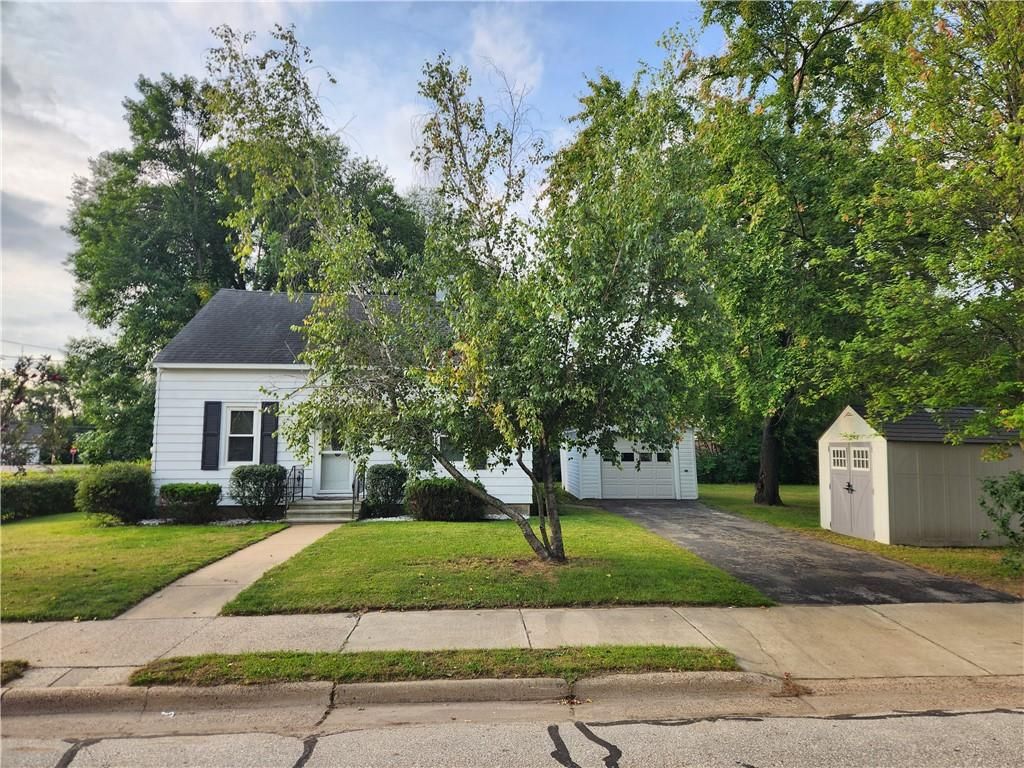 1114 Pierce Street, Black River Falls, WI 54615