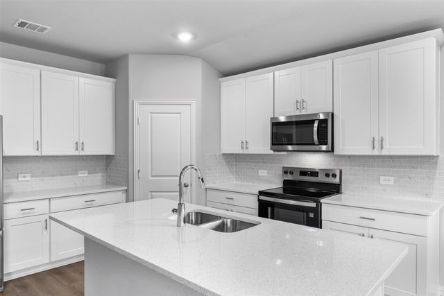 255 Sugarlands Drive, Greenville, TX 75402