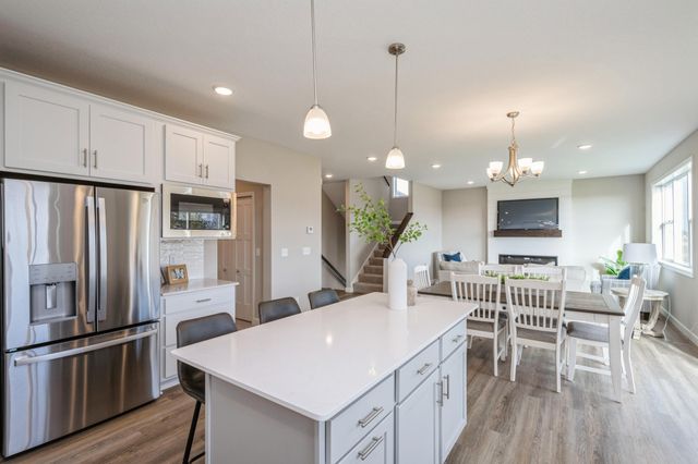 752 Rosebud Lane, Delano, MN 55328