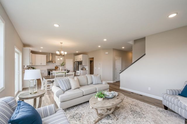 752 Rosebud Lane, Delano, MN 55328
