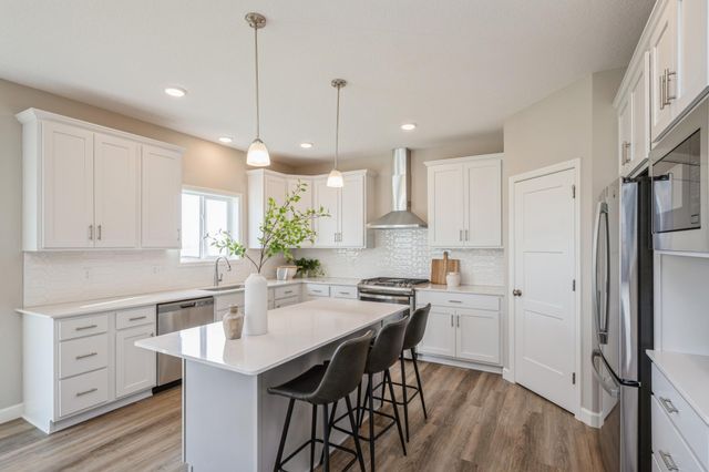 752 Rosebud Lane, Delano, MN 55328