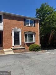 6520 Roswell Road 29, Atlanta, GA 30328