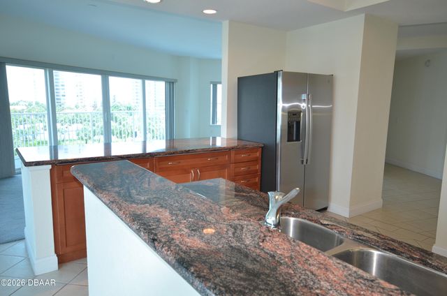 2 Oceans West Blvd Apt 506, Daytona Beach Shores, FL 32118